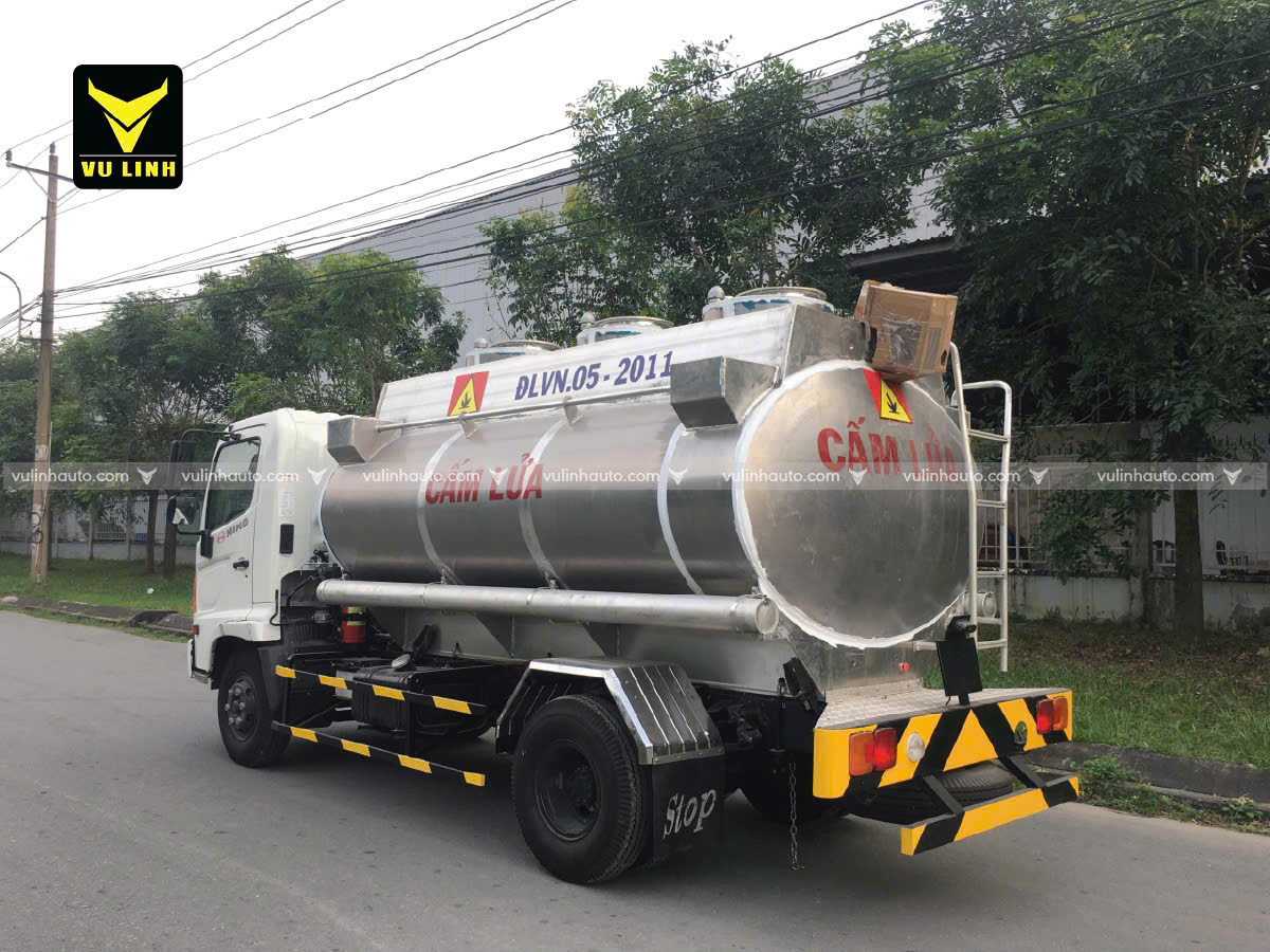 Xe Bồn Chở Xăng Dầu: Kích Thước, Lốp Xe Sử Dụng Size Gì? Ưu Điểm Của Xe Ô Tô Bồn